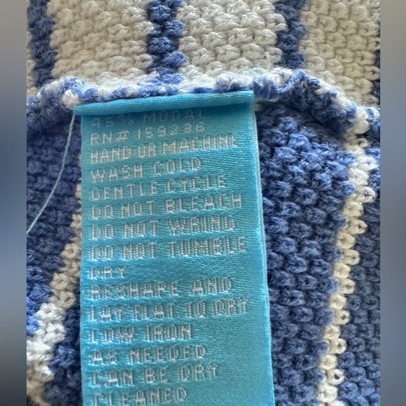 J. McLaughlin White and Blue Striped Knit Long Sleeve Sweater Top M - Picture 9 of 9